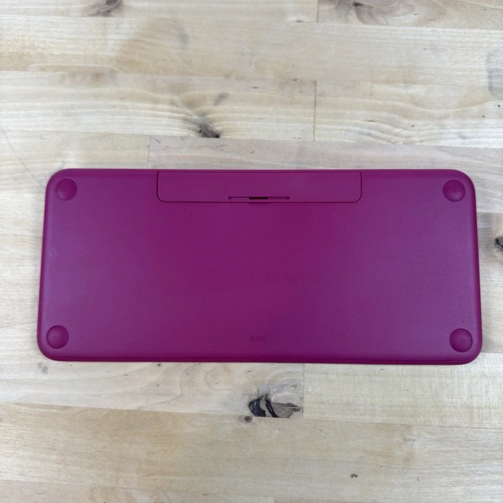Logitech K380 RARE MAGENTA Bluetooth Keyboard – Windows, Mac, Chrome OS, Android - Picture 2 of 3